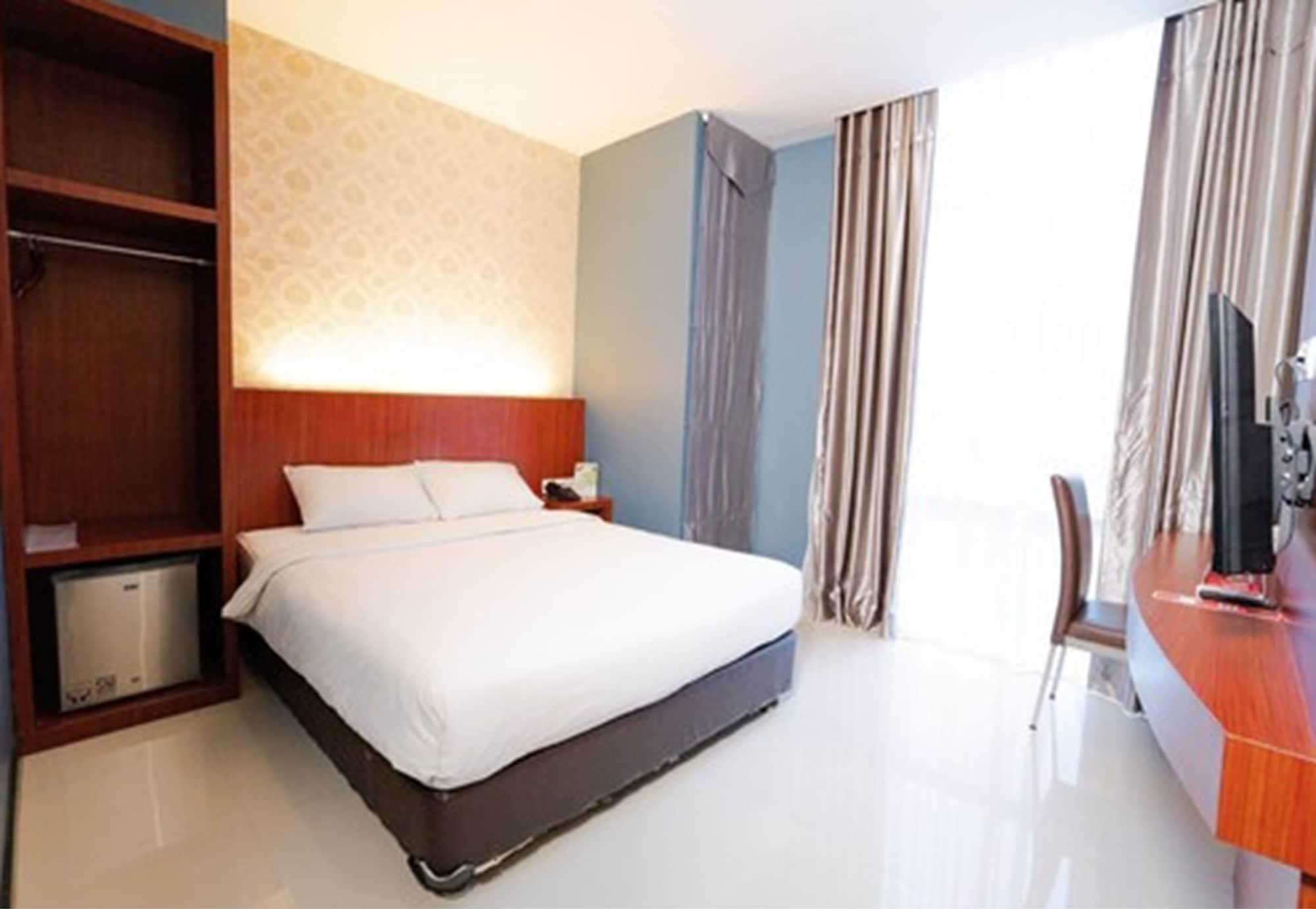 The Crew Hotel Kualanamu International Airport Μεντάν Εξωτερικό φωτογραφία