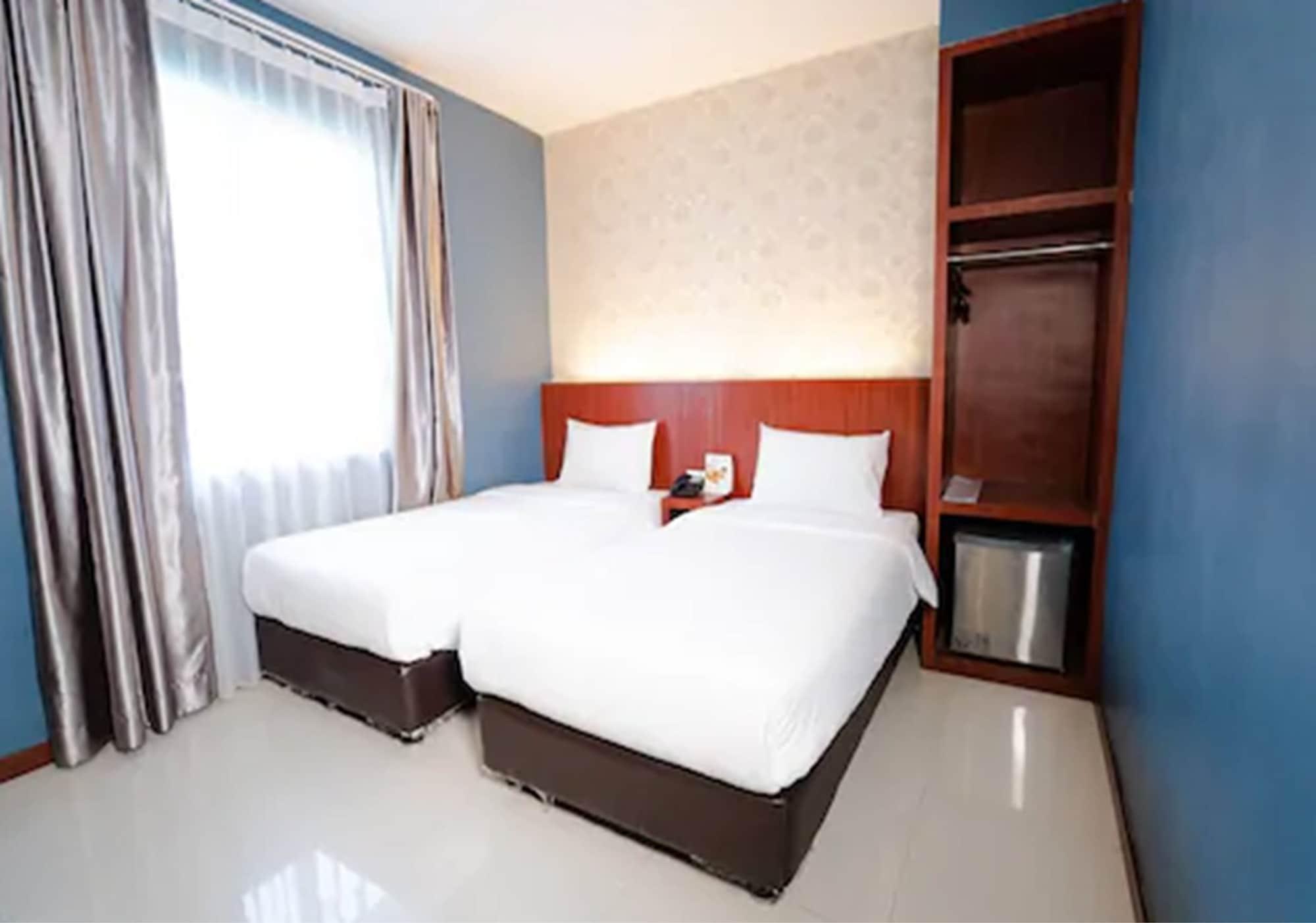 The Crew Hotel Kualanamu International Airport Μεντάν Εξωτερικό φωτογραφία